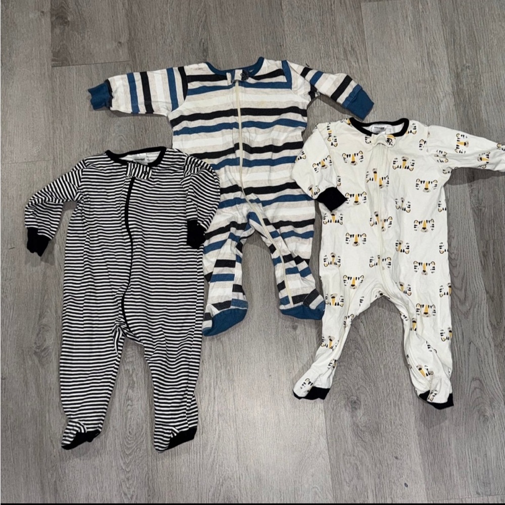 Gerber Baby Onesie Zippered Pajama Footie Bundle